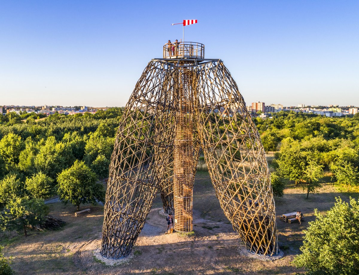 Doubravka Lookout tower