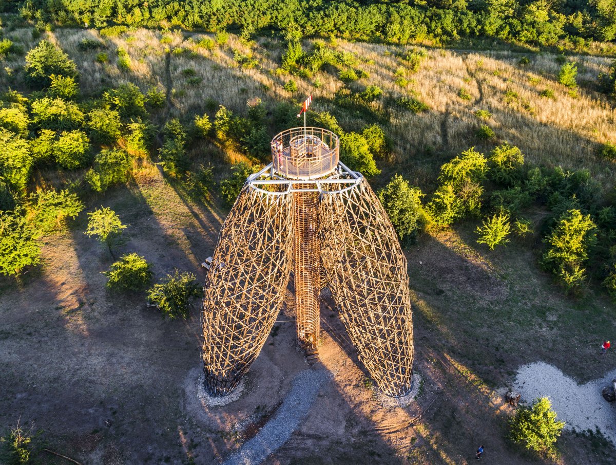 Doubravka Lookout tower