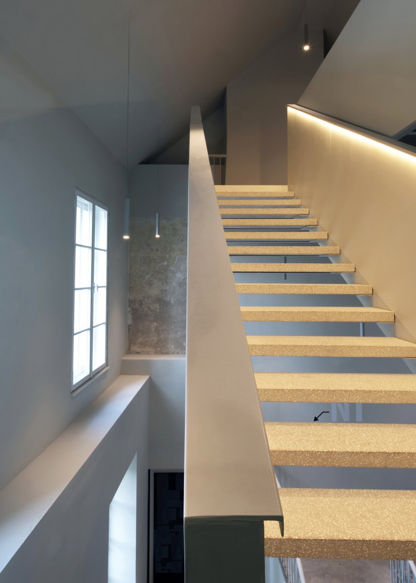 New open staircase